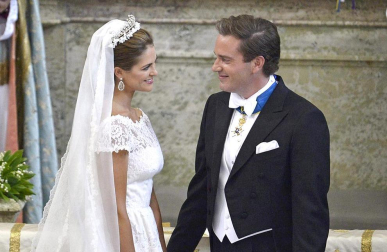 La princesa Magdalena de Suecia contrae matrimonio en Estocolmo.