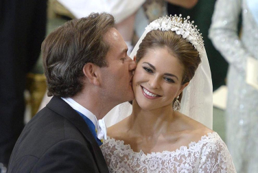 La princesa Magdalena de Suecia contrae matrimonio en Estocolmo.