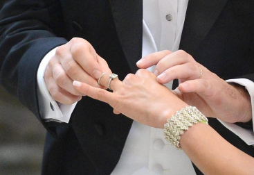 La princesa Magdalena de Suecia contrae matrimonio en Estocolmo.