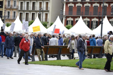 Manifestación para luchar por los derechos de los pensionistas.