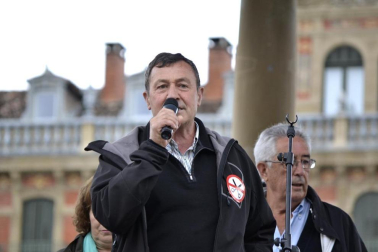 Manifestación para luchar por los derechos de los pensionistas.