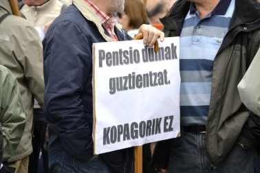 Manifestación para luchar por los derechos de los pensionistas.