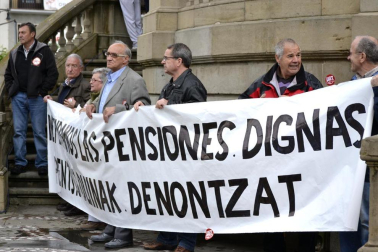 Manifestación para luchar por los derechos de los pensionistas.
