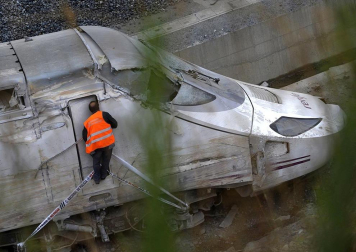 Un tren Alvia que unía Madrid y Ferrol ha descarrilado este miércoles cerca de Santiago de Compostela