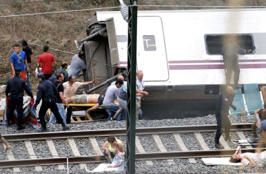 Un tren Alvia que unía Madrid y Ferrol ha descarrilado este miércoles cerca de Santiago de Compostela