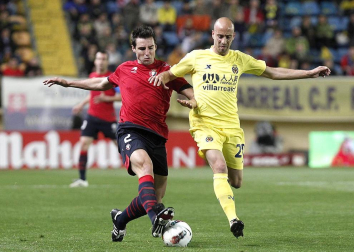 Imágenes del encuentro correspondiente a la 36ª jornada de la Liga BBVA de Primera División disputado en el estadio de El Madrigal entre Villarreal y Osasuna. El resultado final fue 1-1.
