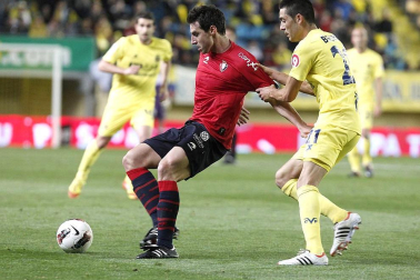 Imágenes del encuentro correspondiente a la 36ª jornada de la Liga BBVA de Primera División disputado en el estadio de El Madrigal entre Villarreal y Osasuna. El resultado final fue 1-1.