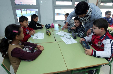Imágenes del Colegio Público Rochapea de Educación Infantil y Primaria, dentro de la serie "Colegio a colegio" de Diario Escolar