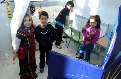 Imágenes del Colegio Público Rochapea de Educación Infantil y Primaria, dentro de la serie "Colegio a colegio" de Diario Escolar