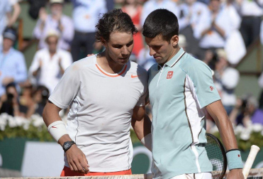El español Rafael Nadal se clasificó para la final de Roland Garros al derrotar al serbio Novak Djokovic por 6-4, 3-6, 6-1, 6-7(3) y 9-7 al término de un intenso duelo que duró 4 horas y 37 minutos, por lo que buscará su octavo título en el Grand Slam de tierra batida.