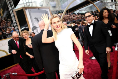 Algunas de las celebridades a su paso por la alfombra roja de la 86 gala de la Academia de Cine,  en el teatro Dolby de Los Ángeles.