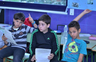 El centro de la Rochapea protagoniza el 'Cole a cole' del Diario Escolar del 6 de mayo de 2014.