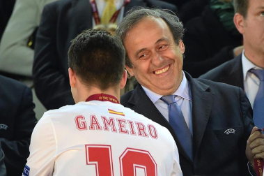 Sevilla y Benfica disputaron en Turín (Italia) la final de la Liga Europa. Venció el conjunto español tras ganar en los penaltis (4-2) una vez que el encuentro finalizó con 0-0.