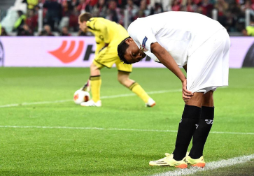 Sevilla y Benfica disputaron en Turín (Italia) la final de la Liga Europa. Venció el conjunto español tras ganar en los penaltis (4-2) una vez que el encuentro finalizó con 0-0.
