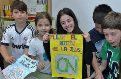 Alumnos del Colegio Público Eulza, protagonista del 'Cole a cole' del Diario Escolar del 20 de mayo de 2014.