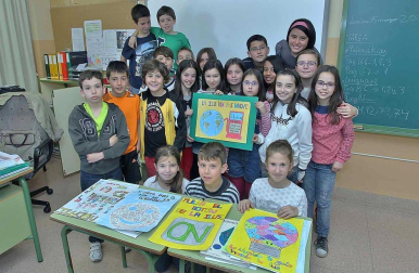Alumnos del Colegio Público Eulza, protagonista del 'Cole a cole' del Diario Escolar del 20 de mayo de 2014.