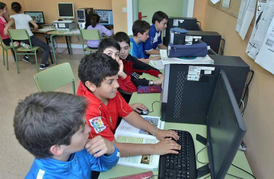 Alumnos del Colegio Público Eulza, protagonista del 'Cole a cole' del Diario Escolar del 20 de mayo de 2014.