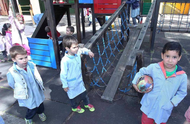 Alumnos del Colegio Público Eulza, protagonista del 'Cole a cole' del Diario Escolar del 20 de mayo de 2014.