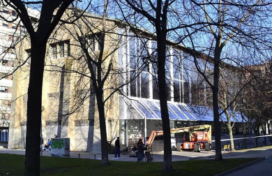 El Frontón López de Pamplona estrena su 'nueva cara'