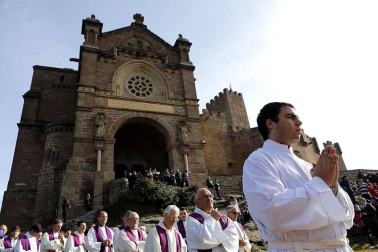 Celebración de la misa tras la primera Javierada