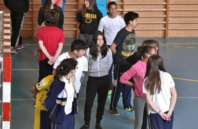 El centro pamplonés protagoniza el 'Cole a cole' del Diario Escolar de la semana del 16 de marzo de 2015.