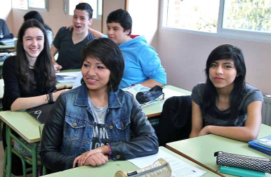 El centro pamplonés protagoniza el 'Cole a cole' del Diario Escolar de la semana del 16 de marzo de 2015.