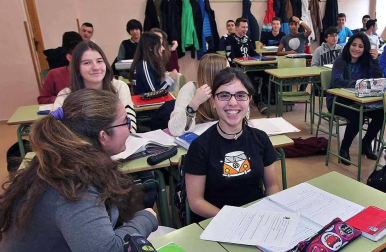 El centro pamplonés protagoniza el 'Cole a cole' del Diario Escolar de la semana del 16 de marzo de 2015.