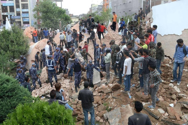 Un terremoto de 7,9 ha sacudido este sábado Nepal