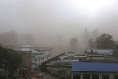 Un terremoto de 7,9 ha sacudido este sábado Nepal