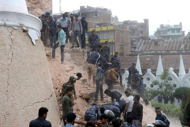 Un terremoto de 7,9 ha sacudido este sábado Nepal