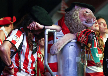 El FC Barcelona se proclamó campeón tras ganar al Athletic Club en el Camp Nou.