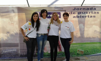 650 familiares y empleados de esta empresa del Grupo Faurecia celebraron este domingo el Día de la integración con una jornada de puertas abiertas.
