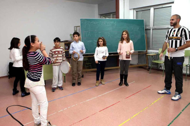 El centro de Fitero protagoniza el 'Cole a cole' del Diario Escolar del martes 24 de noviembre de 2015.