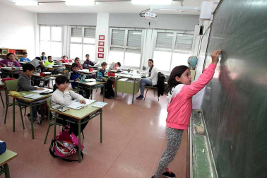 El centro de Fitero protagoniza el 'Cole a cole' del Diario Escolar del martes 24 de noviembre de 2015.