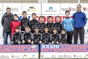Marqués de la Real Defensa. El conjunto, dirigido por Roberto Zabalegui, lo componen Nahia Zabalegui, Daniel Landa, Xabier Olóriz, Ibai Moreno, Iker Lyubchov, Nicolás Sesma, Markel, Iván Leoz, Aleks Aprilov, Ahmed Alizirov, Álex Yuseinov, Iván Torres, Ander Urdín y Igor Caballero.