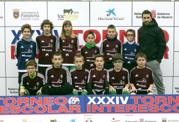 Larraintzar Ikastetxea. El conjunto está compuesto por Imanol Soto, Unai Garaikoetxea, Asier Ezkurra, Jon Villanueva, Aimar Iribarren, Asier Etuláin, Haritz Senosiáin, Tasio Zunzarren, Urtzi Zulaika, Maitane Iturralde, Erika Goya y Jokin Elizalde.