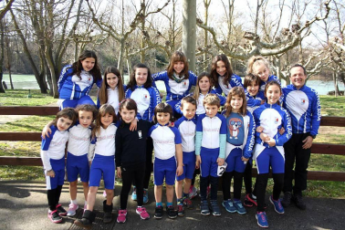 El frontón Cantolagua de Sangüesa albergó el 21 de febrero la tercera prueba del Campeonato Navarro de Patinaje de Velocidad Indoor y de los Juegos Deportivos de Navarra, desde categoría mini a senior.