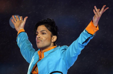 El cantante norteamericano Prince falleció este jueves 21 de abril en su domicilio del condado de Carvery (Minesota), a los 57 años de edad, según confirmó su publicista.