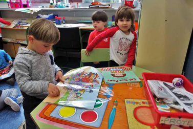 El centro pamplonés protagoniza el 'Cole a cole' del Diario Escolar de la semana del 25 de abril de 2016.