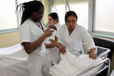 El Centro Integrado de FP Escuela Sanitaria Técnico Profesional de Navarra – ESTNA.