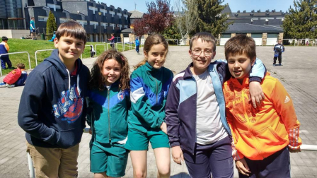 Unai Egüaras, las hermanas Inés y Leyre Abrisqueta, Aimer del Carmen e Iñigo Ayúcar.