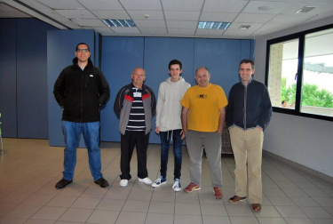 Las instalaciones de la SDC Echavacoiz acogieron la Primera Ronda del Torneo de Primavera de Ajedrez en el que compitieron de forma unificada las diferentes categorías, y que estuvo organizado por la Federación Navarra de este deporte. Los 63 ajedrecistas que tomaron parte en este primer encuentro, deberán afrontar otras cinco rondas más, que tendrán lugar en el Salón de Actos de la Residencia Fuerte del Príncipe.