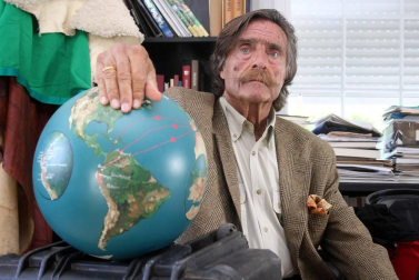El reportero y deportista Miguel de la Quadra-Salcedo ha fallecido a las 6.00 horas de este viernes en su domicilio de Madrid, a los 84 años .
