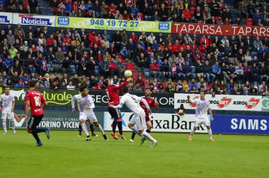 Imágenes del encuentro correspondiente a la jornada 39, de la temporada 2015/2016, disputado en El Sadar.