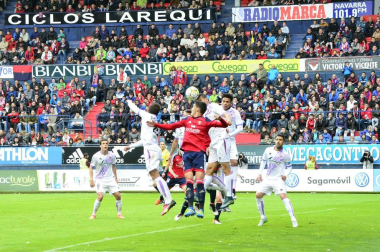 Imágenes del encuentro correspondiente a la jornada 39, de la temporada 2015/2016, disputado en El Sadar.