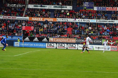 Imágenes del encuentro correspondiente a la jornada 39, de la temporada 2015/2016, disputado en El Sadar.