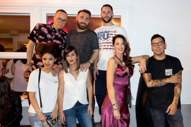 El 27 de mayo Avelino Moda celebró su 30 aniversario con un desfile en la céntrica calle Gaztambide para que todo el mundo pudiera ver en la pasarela a jóvenes tudelanos presentando la temporada primavera verano 2016 de la tienda. Tras el desfile, photocall con sus clientes y amigos en el bar de moda Lupita donde continuaron la fiesta.