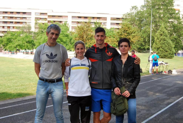 El fin de semana del 4 y 5 de junio, el pamplonés trazado de Antoniutti albergó el Campeonato de España de Patinaje de Circuito para las categorías, junior, senior y máster. Participaron 173 deportistas pertenecientes a diez federaciones y tomaron parte los mejores patinadores a nivel nacional como el campeón del mundo, el navarro Ioseba Fernández. Los patinadores 'de casa' llevaron a cabo una magnífica actuación, subiendo al podio hasta en 23 ocasiones lo que puso a la Comunidad foral a la cabeza del medallero.