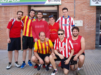 El sábado 4 de junio el Paseo del Queiles acogió la segunda edición del torneo de Streetball Juantxo & Friends, una jornada deportiva, solidaria y de recuerdo organizada por la peña Andatu. Hubo enfrentamientos en categorías desde minibasket a senior tanto femenino como masculino. El buen tiempo y el ambiente deportivo y festivo convirtió la jornada en todo un éxito.