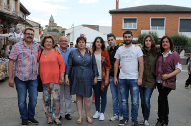 'De Milagro son las cerezas'. Bajo este lema se celebró el 19 de junio el XVII Día de la Cereza, fiesta de interés turístico regional en la que el rojo fruto es protagonista. Además de la gran feria, en la que se pusieron a la venta miles de kilos de cerezas, también se pudo disfrutar de degustaciones y concursos con esta fruta como protagonista, así como ambientación musical, talleres y actividades para los más pequeños.